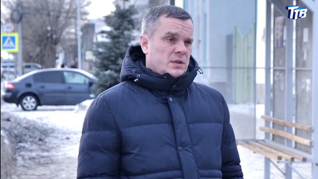 Коммунальщики устраняют замечания главы города по уборке подъездов к остановкам смотреть онлайн