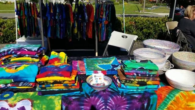 Spring Bazaar set up смотреть онлайн