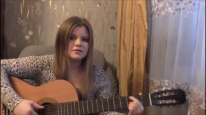 Лучшие песни под гитару. Девушка поет авторскую песню под гитару. "БЕЛЫЕ ПТИЦЫ"