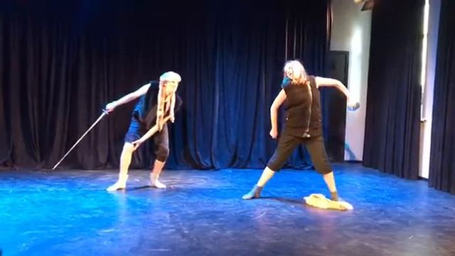 Сценическое фехтование смотреть онлайн