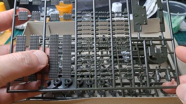 Revell 172 Tiger Tank Model kit