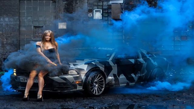 My Neck My Back - Rubenyan Beats Remix смотреть онлайн