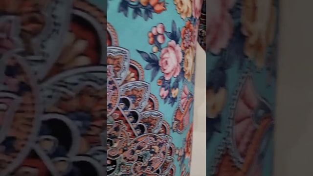 #павловопосадский платок МЧИТСЯ ТРОЙКА смотреть онлайн