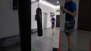 Основные удары ногами в кикбоксинге, муай тай, ММА, каратэ