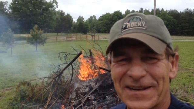 PREPPER LIFE/ STARTING ANOTHER FIRE/ MR. FIX-ALL смотреть онлайн