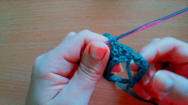 Как я вяжу: Вязание крючком. Носочный эластичный столбик с накидом по кругу. смотреть онлайн