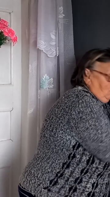 Выгнали из бассейна
