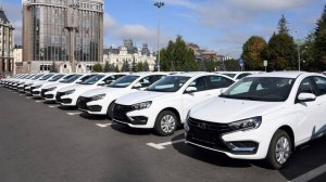 Сдают Лады пачками: склады забиты Вестами. Автоваз останавливает заводы