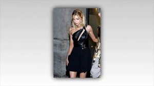 Stella Maxwell and Kristen Stewart generated romantic rumors again after they shared a kiss togethe