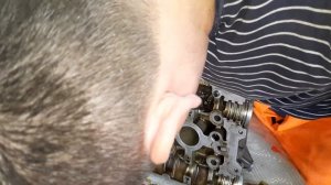 Шевроле авео т250 F14D4 учусь  рассухаривать  клапанов