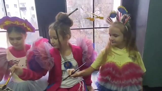 Театр моды КАПРИЗ Коллекция одежды "Я художник. Я так вижу"