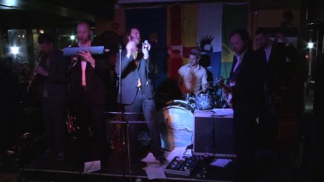 Blow: Russian dance - live at Shamrock смотреть онлайн