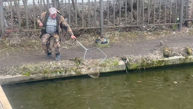 Основной водоем.Белая блесна.