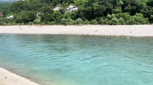 Шикарная река Псезуапче в Лазаревском