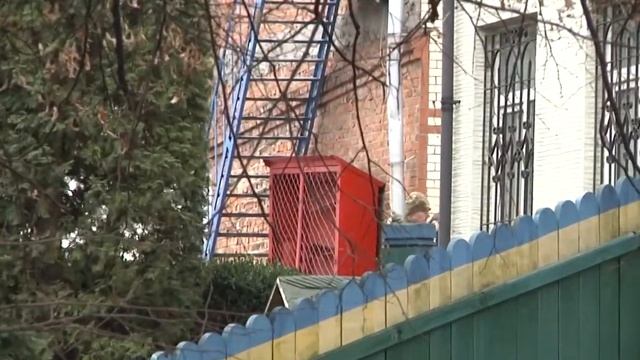 Правоохоронці шукають власника сумки, через яку учора перекрили частину Кам’янецької. смотреть онлайн