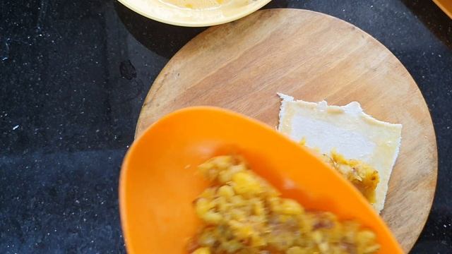 Banana Bread Toast ll Banana Bread French Toast Roll Ups ll Kids Tiffin Box Snack ll Easy Snack ll смотреть онлайн