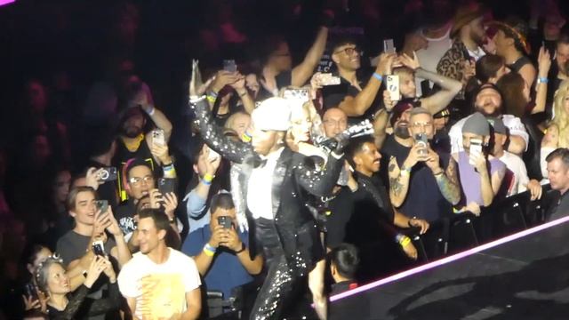 Madonna - Vogue Kia Forum Los Angeles CA 3524