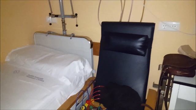 Мы в испанской больнице. "Все включено", плюс хороший сервис. Медицина в Испании.
