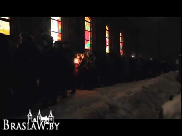 Ночная служба в браславском костеле на Пасху, 31.03.2013