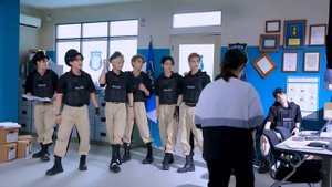 Стрей Кидс пытаются быть полицейскими | RUS CRACK | Stray Kids
