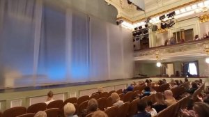Обзор театра им. Комиссаржевской. Лайфхаки опытного театрала. Шизгара