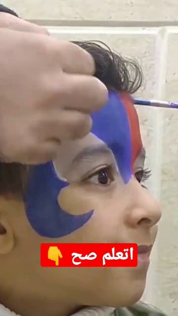 رسم سبايدر مان بلونين مختلفين смотреть онлайн