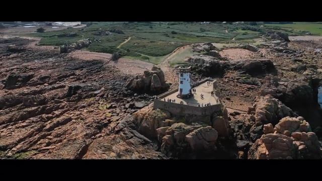 Bretagne, tout savoir sur la Côte Granit Rose | Voyages Rive Gauche смотреть онлайн