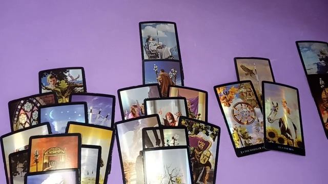 4 Королевы. В чем повезёт в июне? #iskratarot #4королевытаро