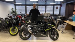 Suzuki GSX R 1000 (2023г)