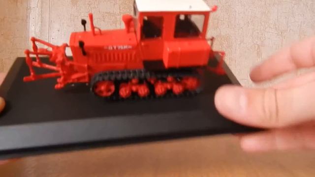 ДТ-75К. Обзор модели 1:43 Тракторы: История, люди, машины. смотреть онлайн