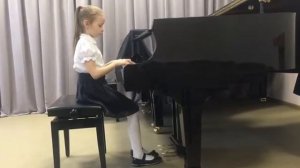 С. Майкапар - В садике. Б. Дварионас - Прелюдия. Груздева Екатерина 8 лет.