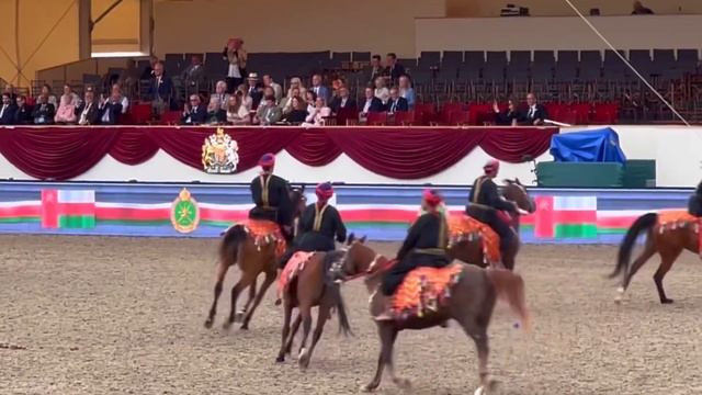 Royal Windsor Horse Show / UK’s Largest outdoor premiere Show / Private ground Castle / Oman Cavalr смотреть онлайн
