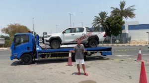 Сколько стоит новый Toyota Hilux в Дубаи, ОАЭ. Цены на Hilux в Эмиратах