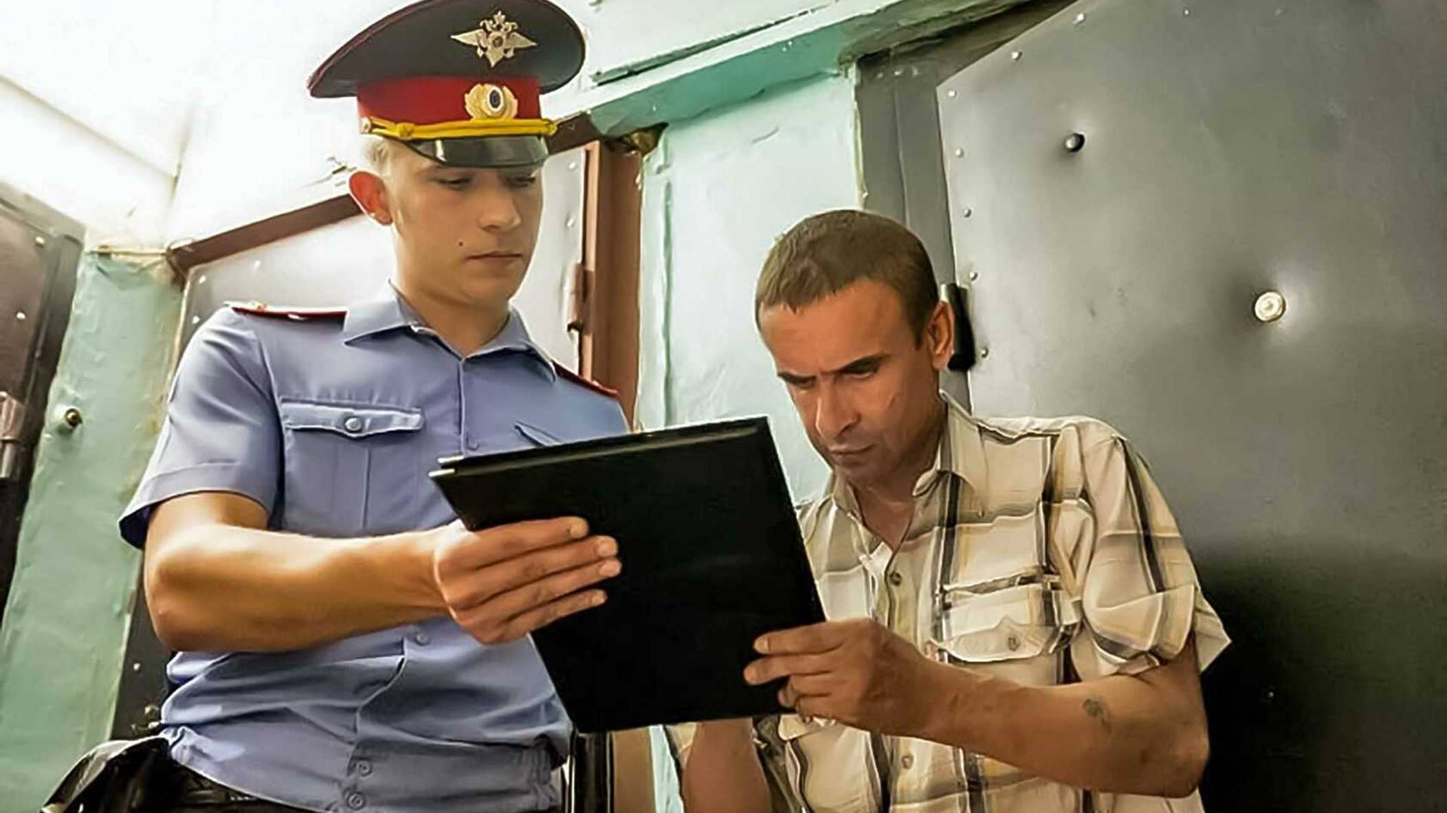 Дружите с соседями, а то в Налоговую сдадут