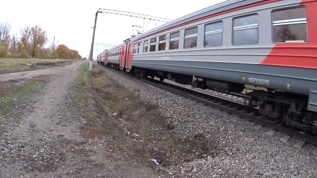 Электропоезд ЭД9М-0248 [Electric train ED9M-0248] смотреть онлайн