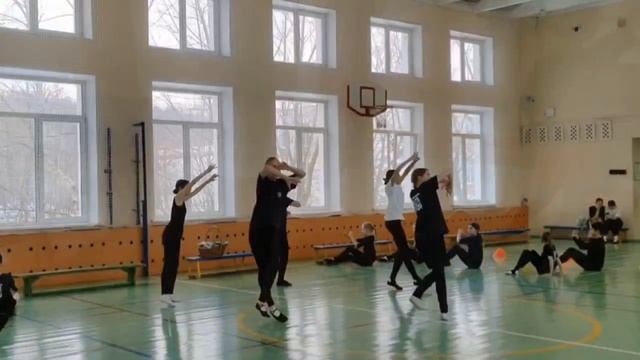 ВИЗИТКА ФЭНТЕЗИ смотреть онлайн