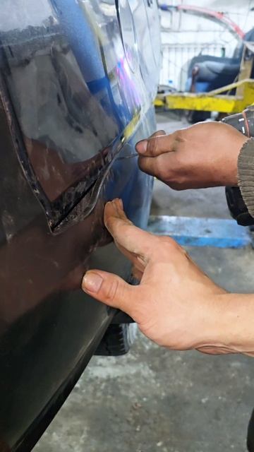 как не надо устанавливать бампер.  #jonauto #какустановитьбампер #кузовнойремонт #автосервис