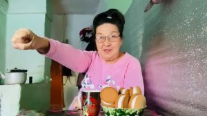Работа вахтой,жизнь в общаге,разборки с коллегой.