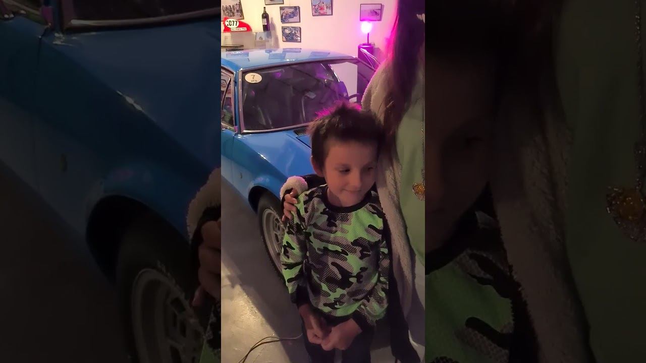 Эмоций очень много! Ребёнку точно интереснее, чем в телефоне сидеть! Впечатления о научном шоу смотреть онлайн