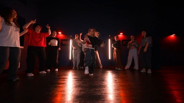 Ира Дмитриева // Girly hip-hop (Сокол) смотреть онлайн