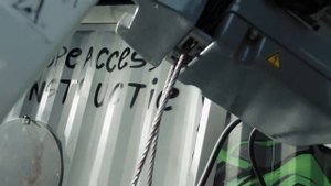 Tracpode + Minifor lifting demonstration video (ENG)