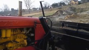 Грозный ДТ-75 С БУЛЬДОЗЕРНЫМ ОТВАЛОМ!