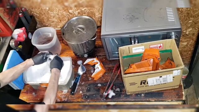 How to dye plastics: JCS Tutorial