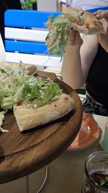 ❤️Самая вкусная пицца в Геленджике #шортс #геленджик #еда #угрека смотреть онлайн