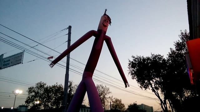 КОЛБАСНЫЙ ЦЕХ - ЧУВАК ОТЖИГАЕТ! )))) смотреть онлайн