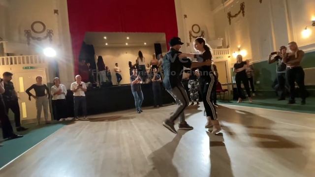 Bachata Class Tara & Jeff at Hammersmith Salsa & Bachata Club смотреть онлайн