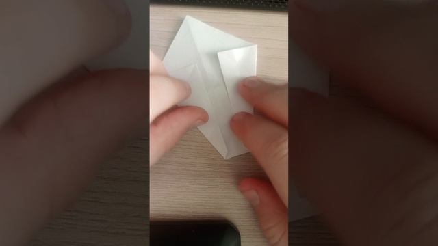 лошадь