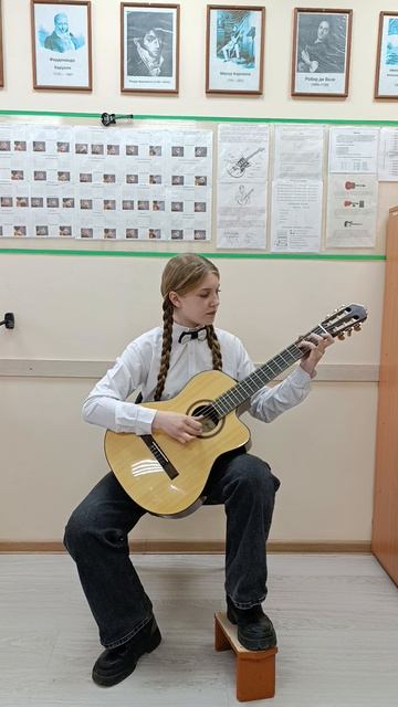 Аллегретто - М.Каркасси.mp4
Исполняет Сосновская Елизавета смотреть онлайн