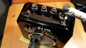 Danelectro Honeytone N-10 VS Blackstar Fly 3 - Mini Amp Comparison