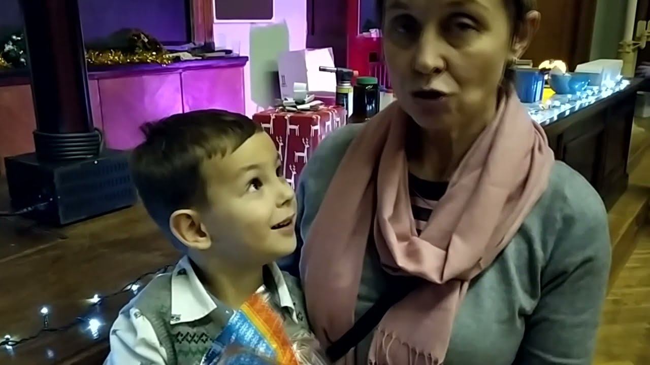 90 Отзыв малыша и бабушки о научной ёлке на научной базе смотреть онлайн